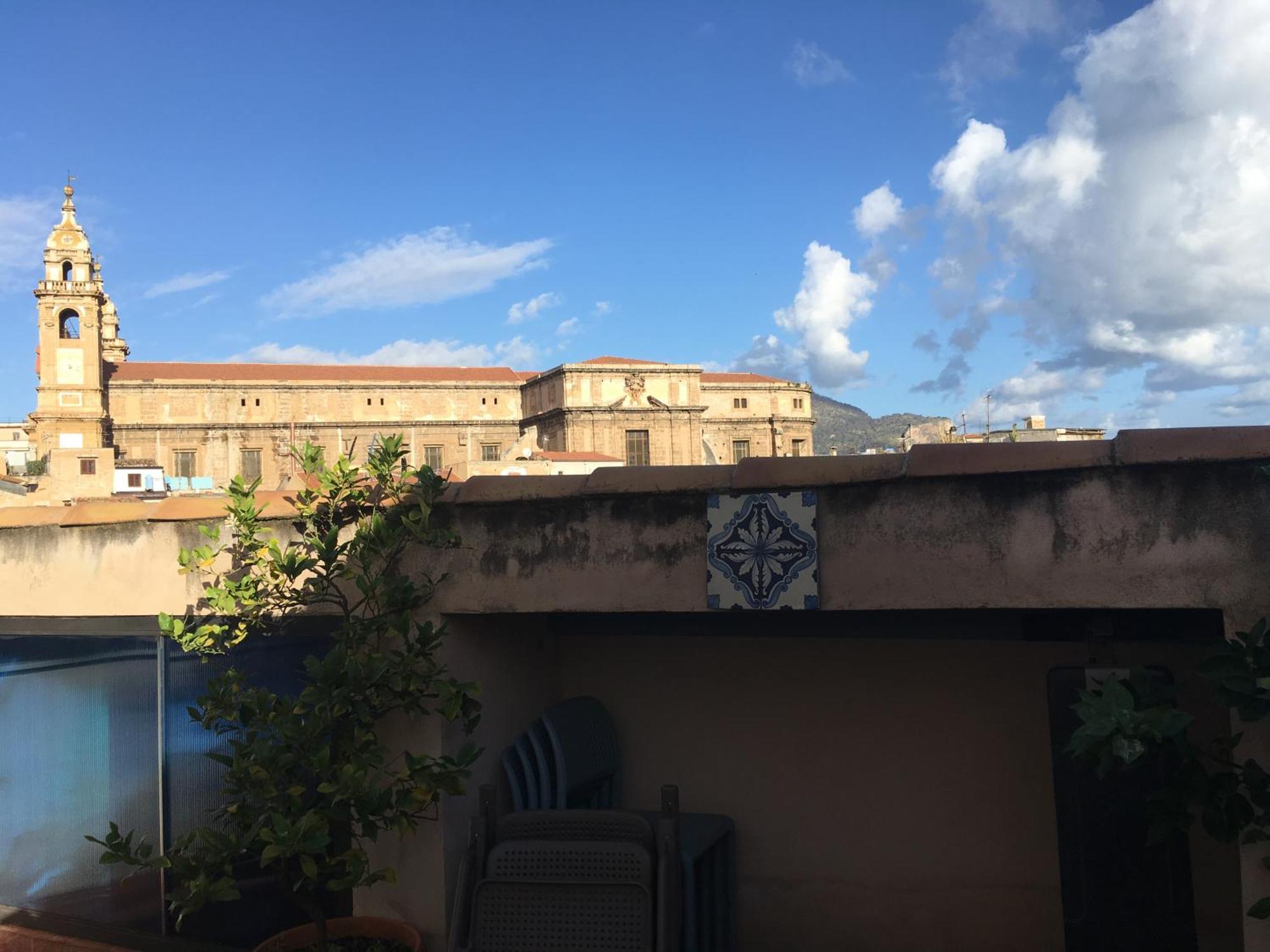 Terrazza Rosa Bianca Apartment Palermo Luaran gambar